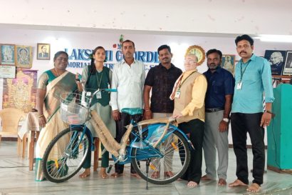 Toppers honoured during correspondent birthday celebration